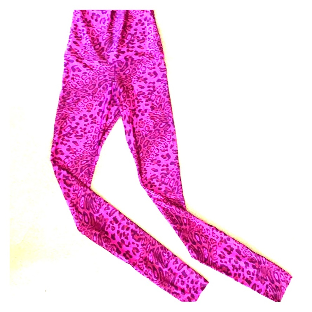 Cheetah Print leggings 💕